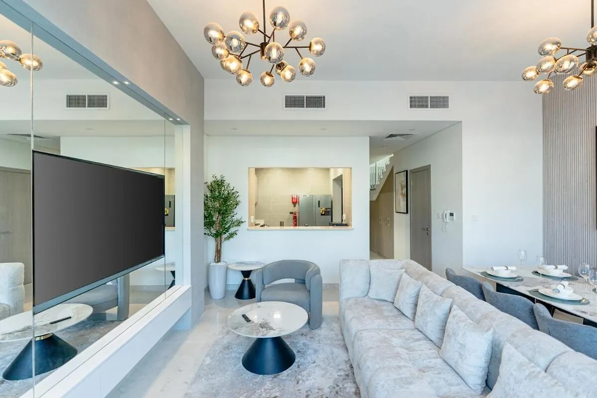 Villa Nasma Luxury Stays - Opulent Family Escape in Marbella RAK Ras al-Khaimah