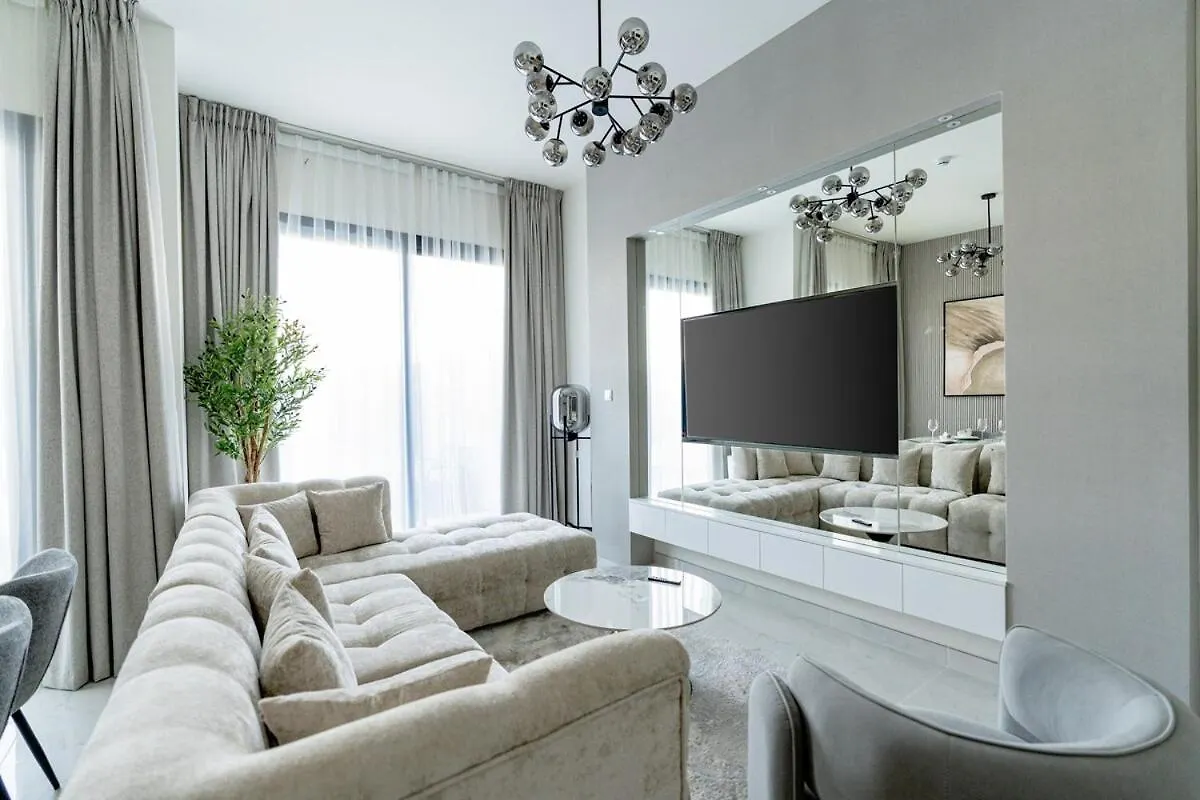 Villa Nasma Luxury Stays - Opulent Family Escape in Marbella RAK Ras al-Khaimah